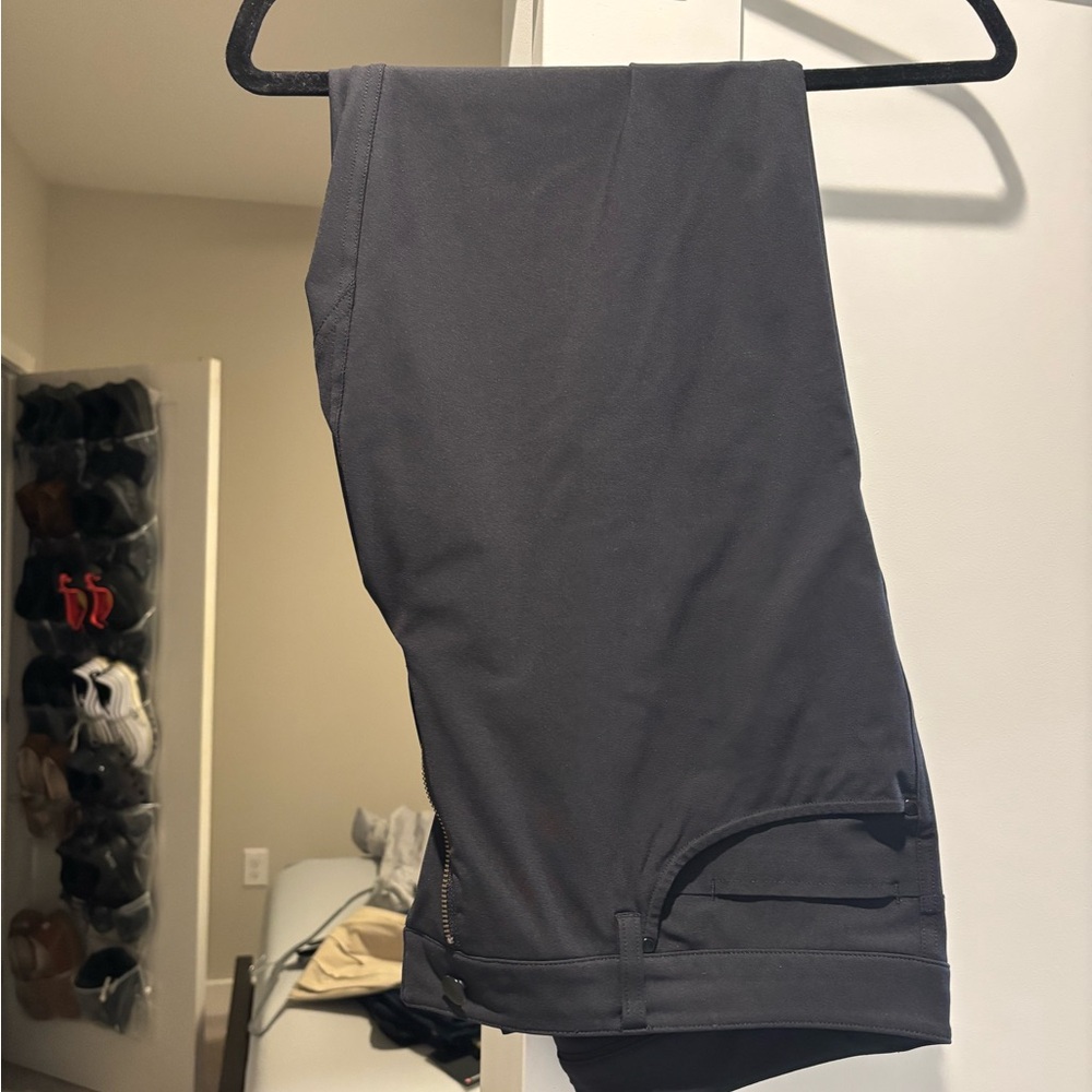 Lululemon men’s ABC Classic 5 pkct pants